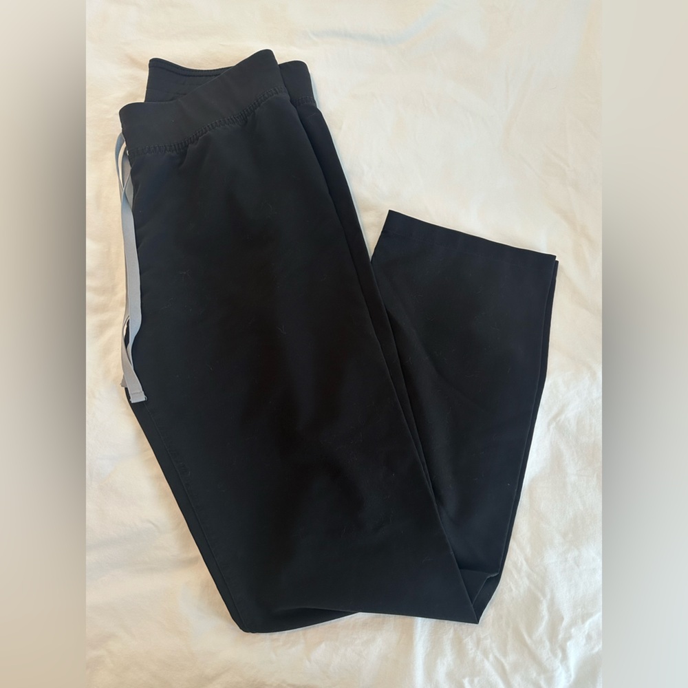 FIGS Women’s Livingston Black Scrub Pants Small Tall